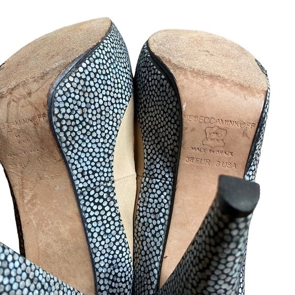 Rebecca Minkoff Vamp Platform Heels Tan Pebbles - Picture 6 of 9